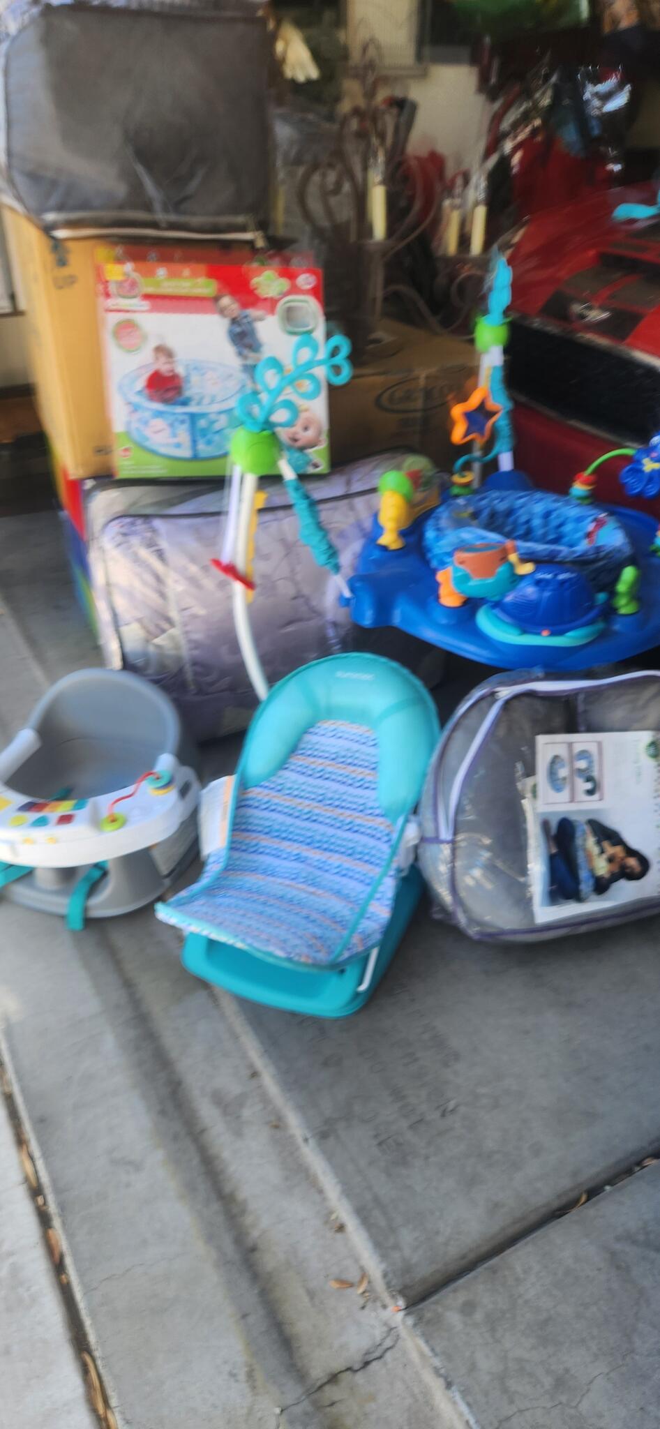Yard SALE GOING NOW for 1 in Green Valley, AZ For Sale & Free — Nextdoor