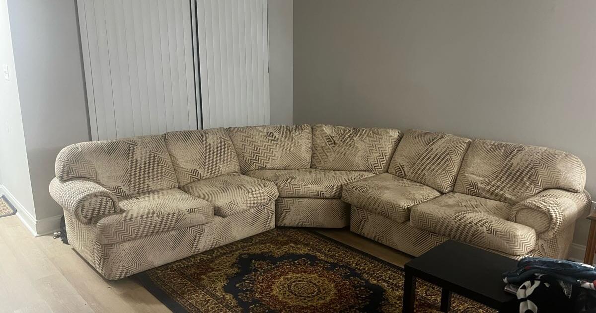 Sofa for free for Free in Baltimore, MD For Sale & Free — Nextdoor