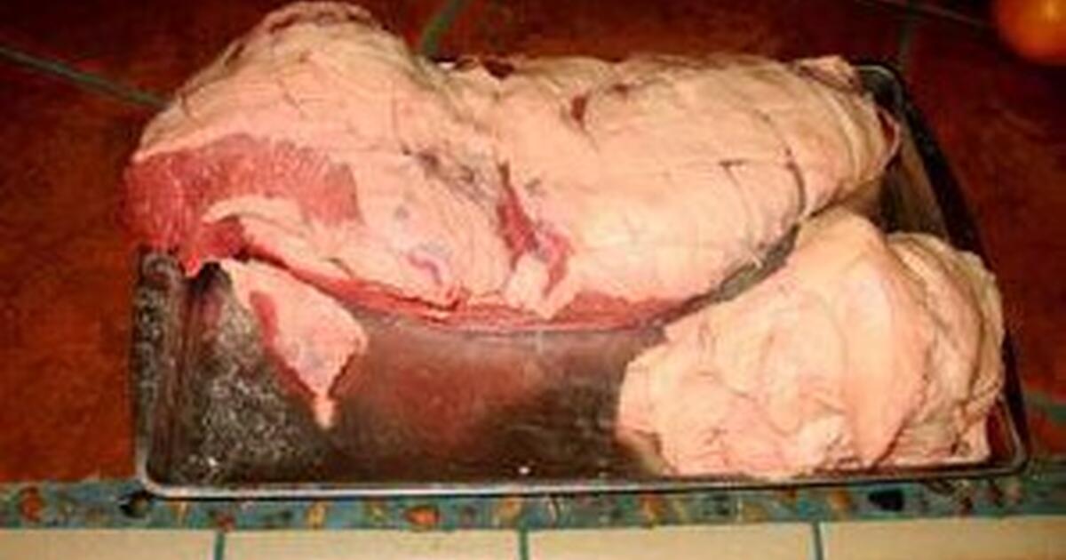 in search of unwanted brisket/beef fat trimmings, pork fat trimmings and chicken skins for Free