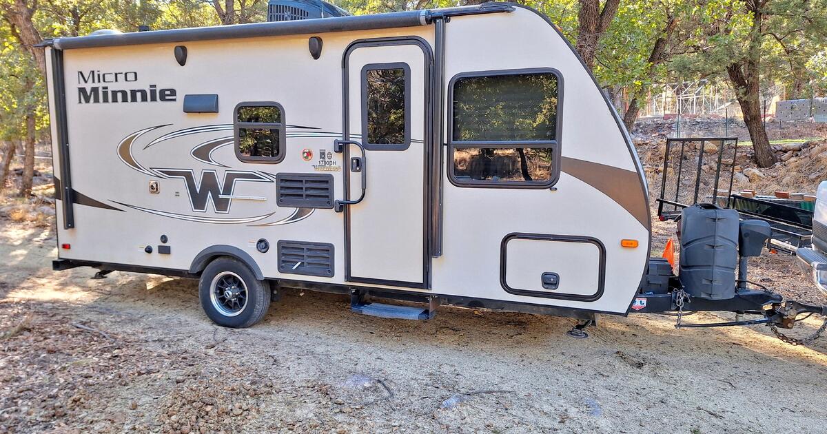 2019 Micro 2019 Mini Winnebago Travel Trailer 17' Like New for $15999 ...