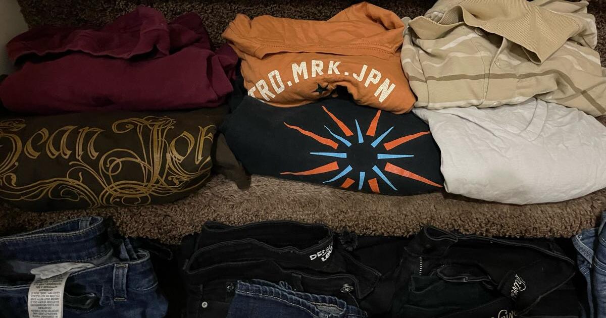 Free Clothes & shoes for Free in Suisun City, CA For Sale & Free