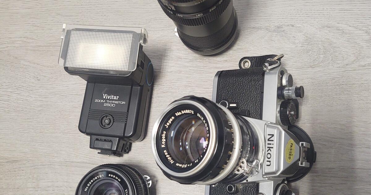 SERVICED & TESTED* Nikon FE Camera with 35mm 2.5 + 80-200 Lens Film