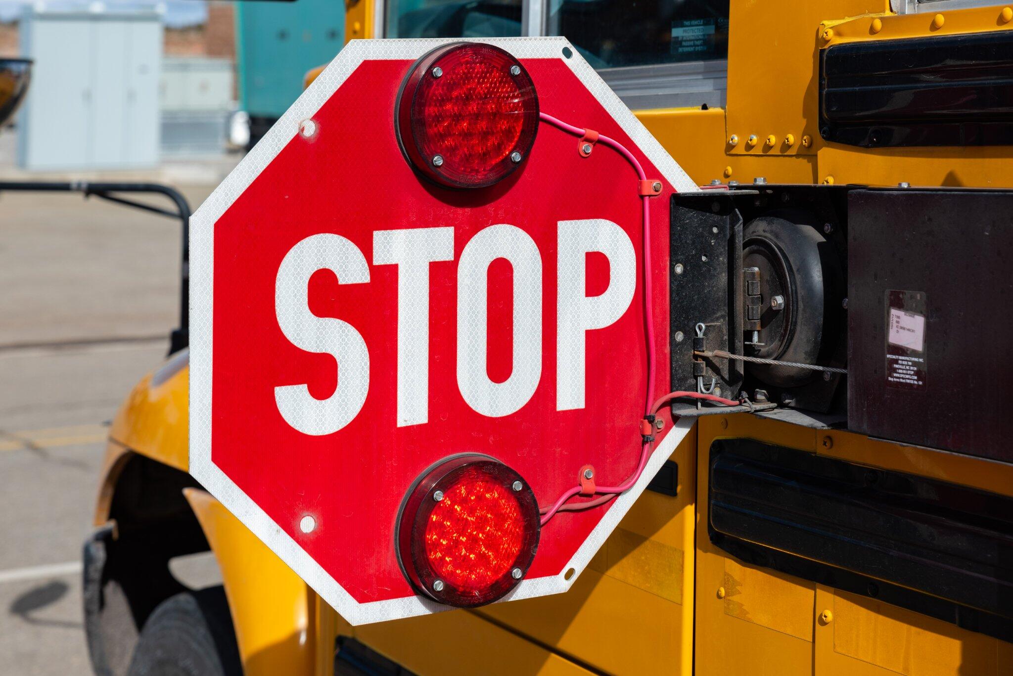 LAPD asks motorists to obey all school bus flashers: (Los Alamos County ...