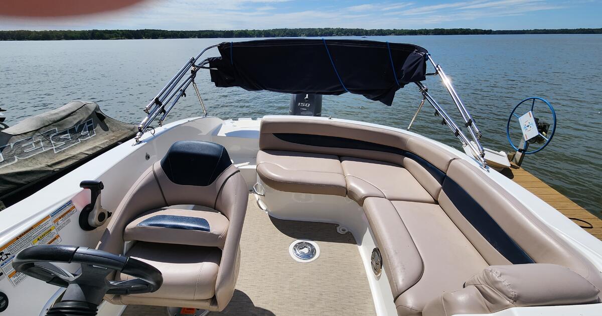 2014 Hurricane deck boat for 22000 in Greensboro, GA Finds — Nextdoor