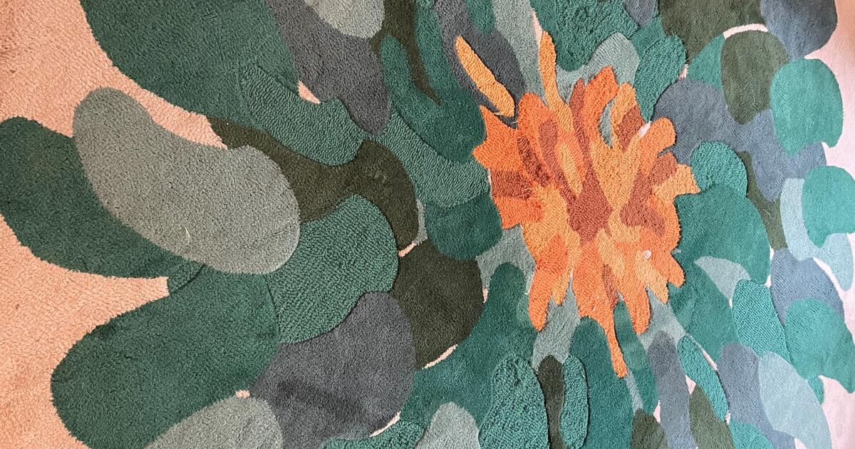 Dramatic 8' Round Wool Hand Tufted Area Rug Floral Teal - $600 for $600 ...