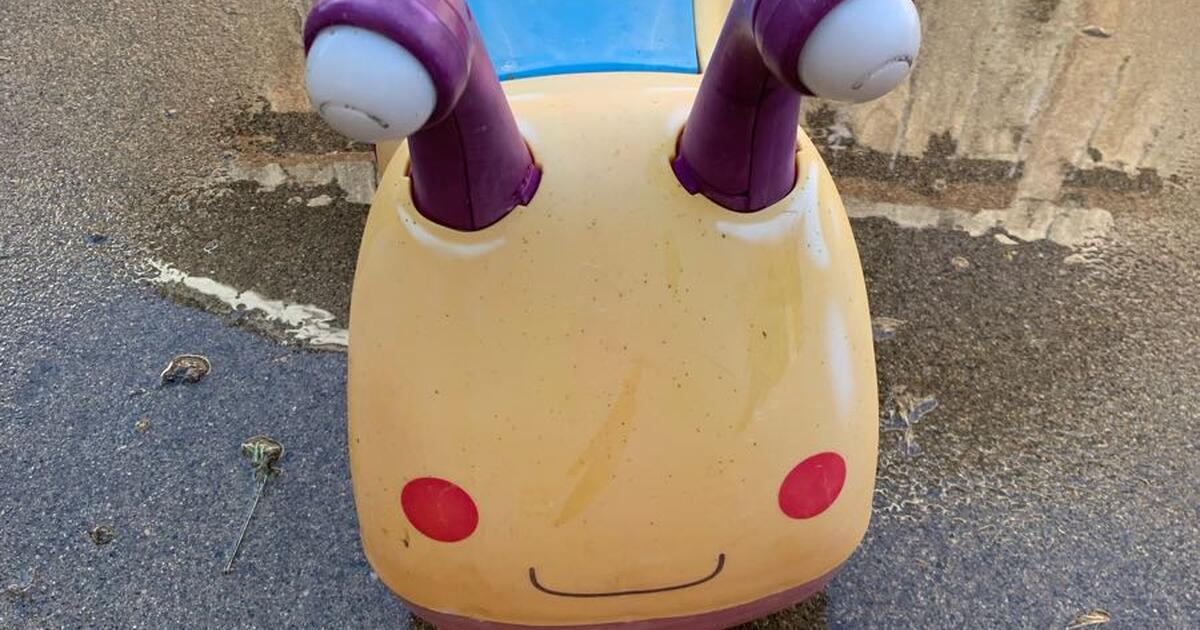 Buggly Wuggly Snail Rideon Little Toddler Car Scoot FirstRide for 10 in Sacramento, CA Finds