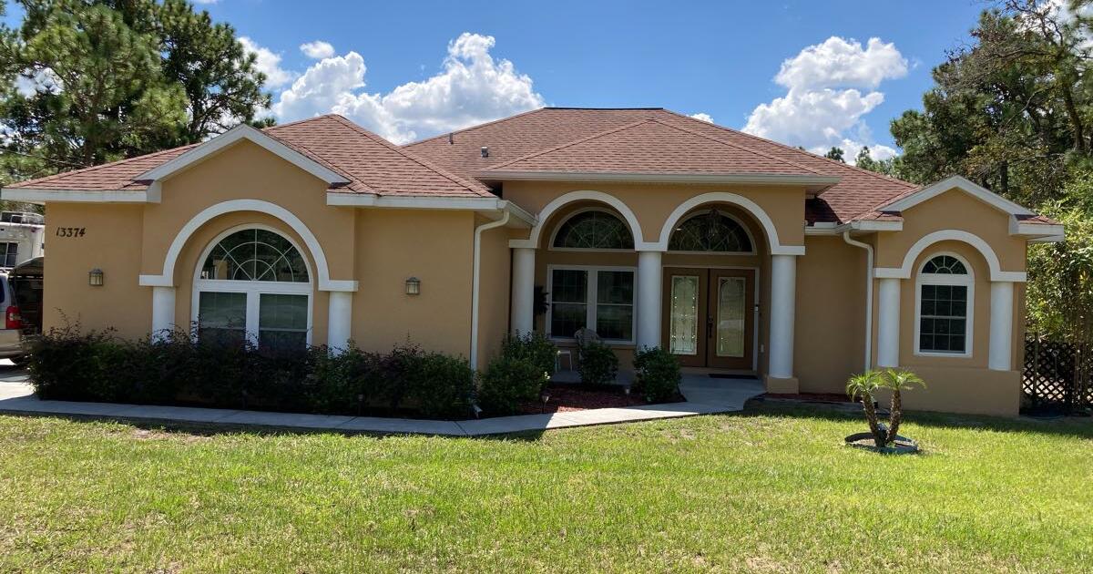 Home For Sale in Royal Highlands, Weeki Wachee, Fl for Free in