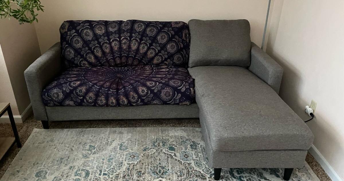 Couch for Free in Salt Lake City, UT For Sale & Free — Nextdoor