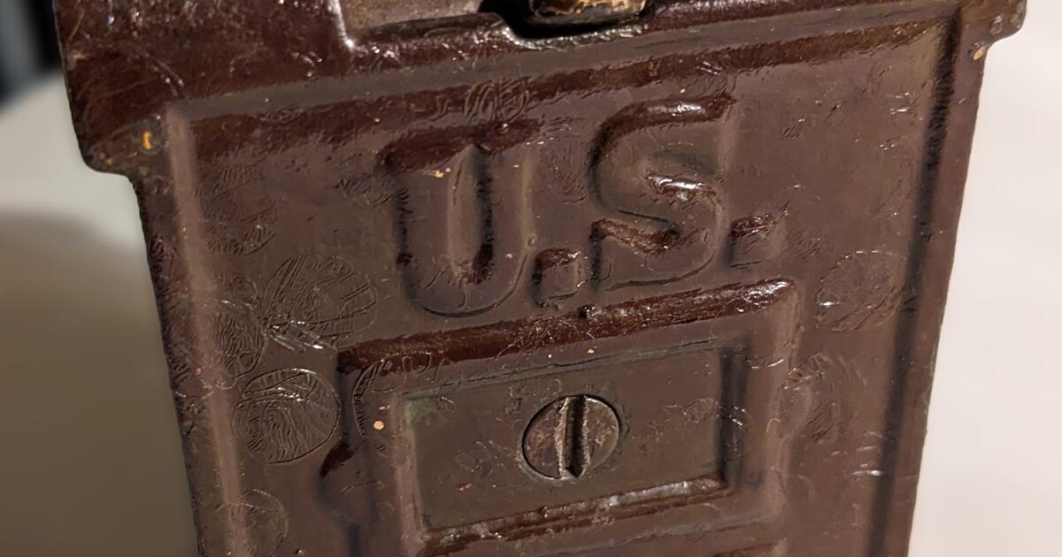 Vintage Cast Iron Mailbox Bank for 25 in Wilmington, NC For Sale