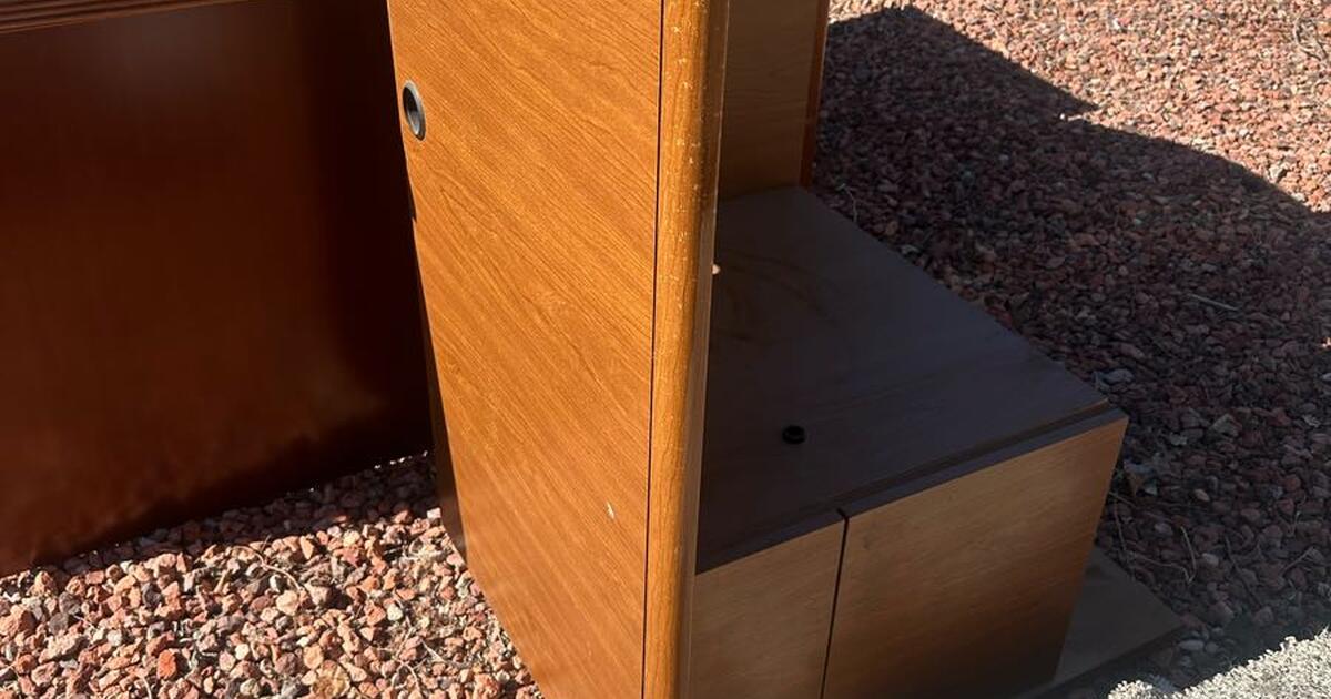 L shaped desks for Free in Phoenix, AZ For Sale & Free — Nextdoor
