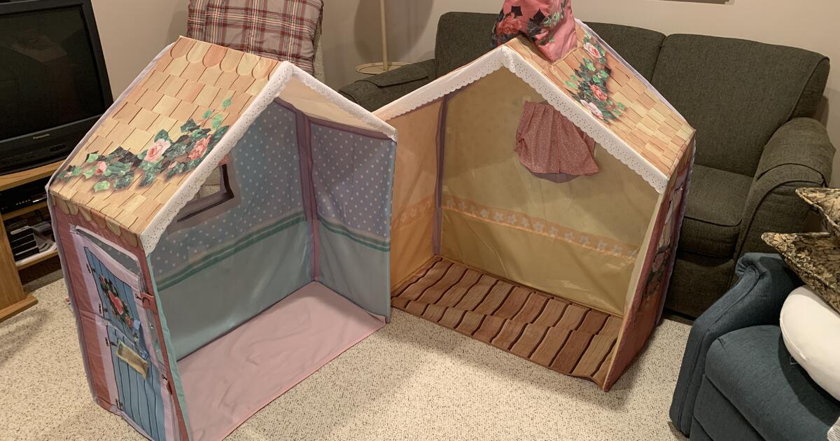 Playskool Rose Petal Cottage Playhouse for 20 in Plymouth, MN For