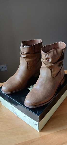 Miss KG Tan Synthetic Ladies Ankle Boots Size 39 For 30 In Mold Community Wales For Sale Free Nextdoor