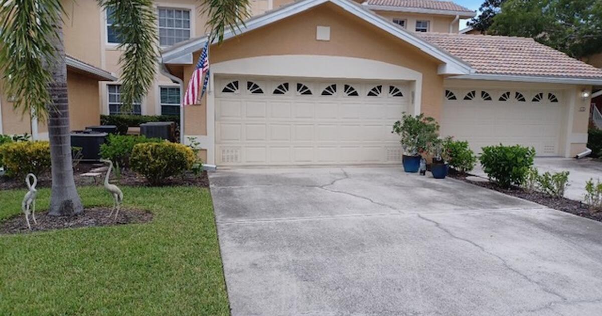 Lakeside of Parker Lakes for 375000 in Fort Myers, FL For Sale