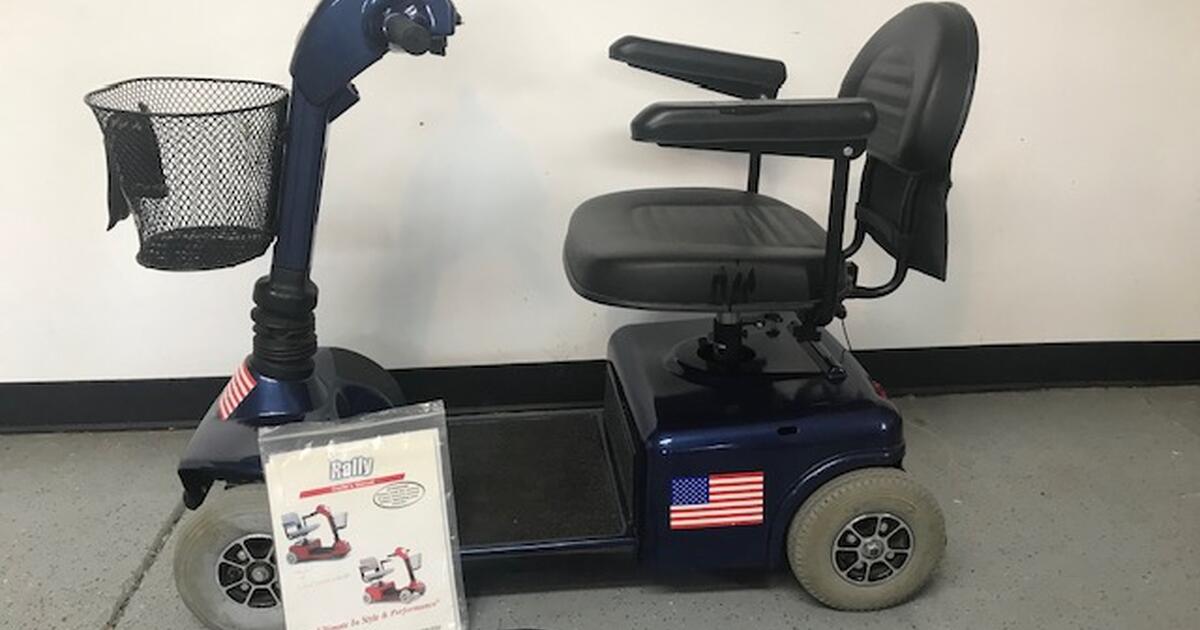 Huge Garage Sale for 1 in Westmont, IL Finds — Nextdoor