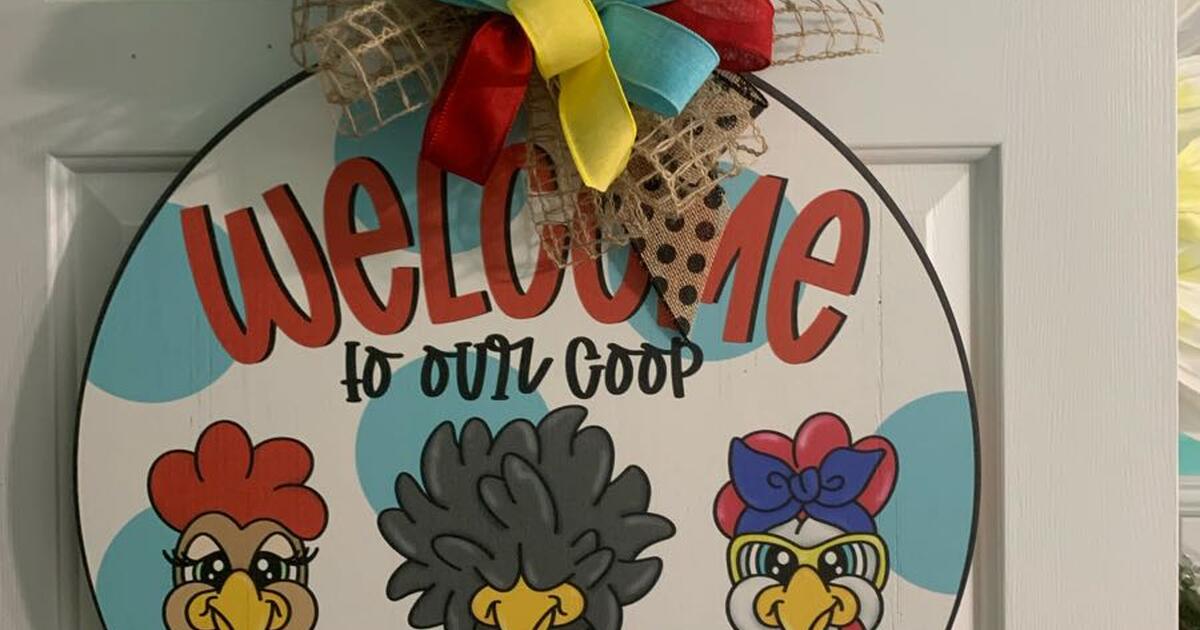 Wreaths and door hangers in Louisville, KY Finds — Nextdoor