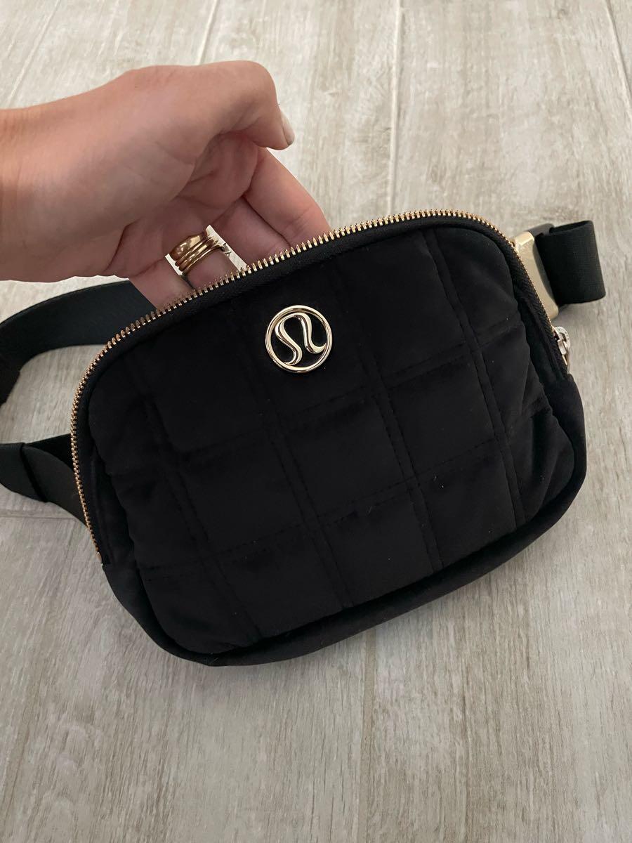 lululemon everywhere belt bag quilted Athletica 1L (Asphalt Grey) : Sports & Outdoors Bag Dimensions I Wore Lululemon's Everywhere Belt