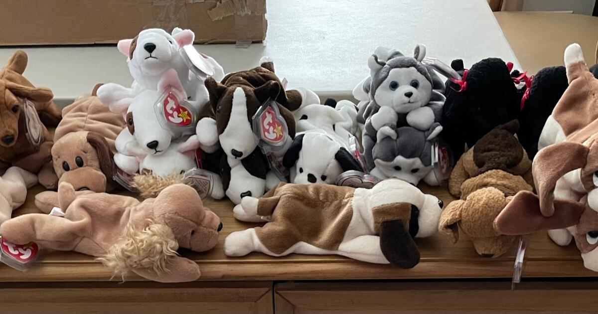 New Ty Beanie Baby Dogs St. Bernard Husky Dachshund Dalmatian Terrier