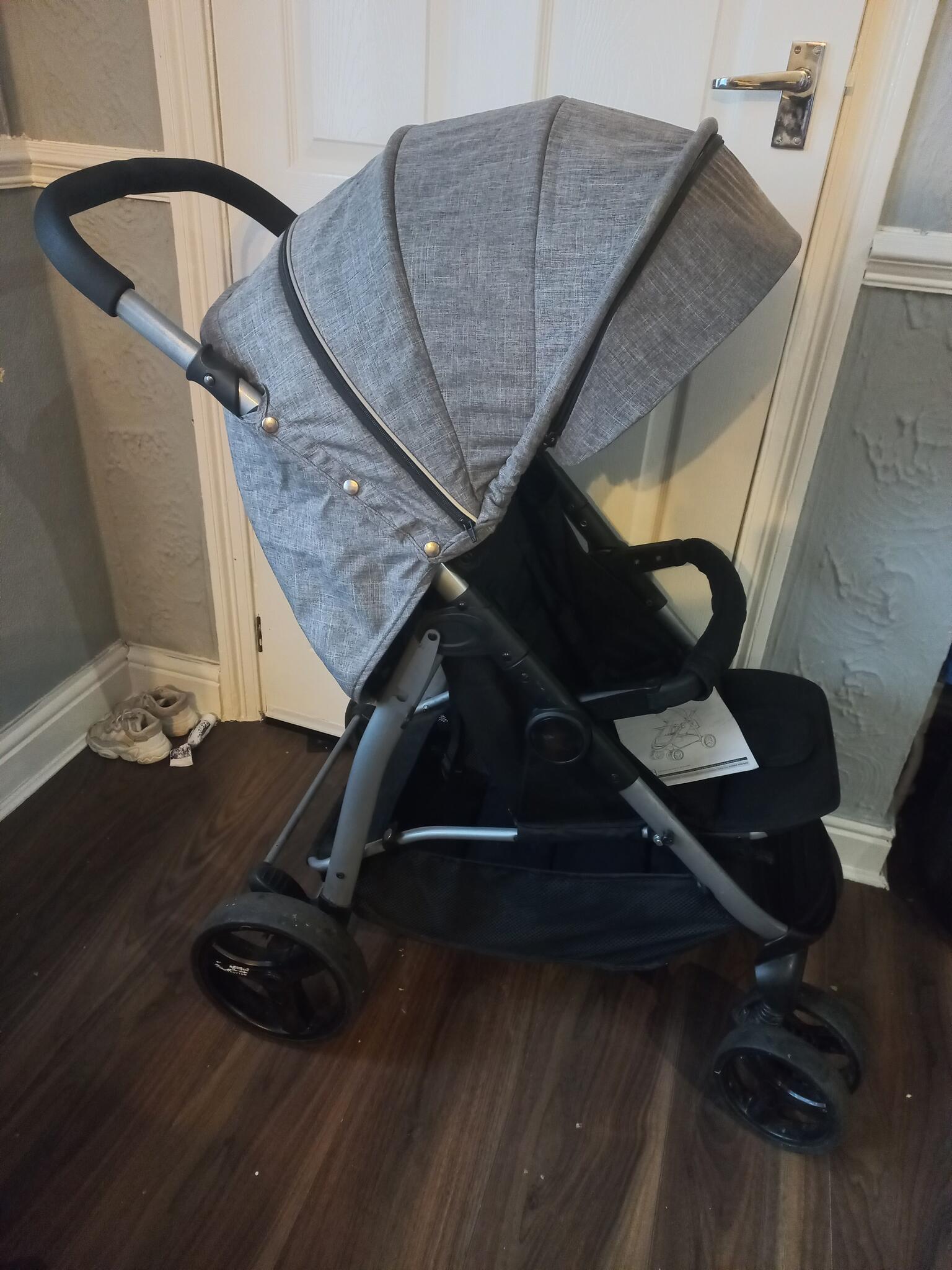 Cuggl hawthorn shop 4 wheel pushchair