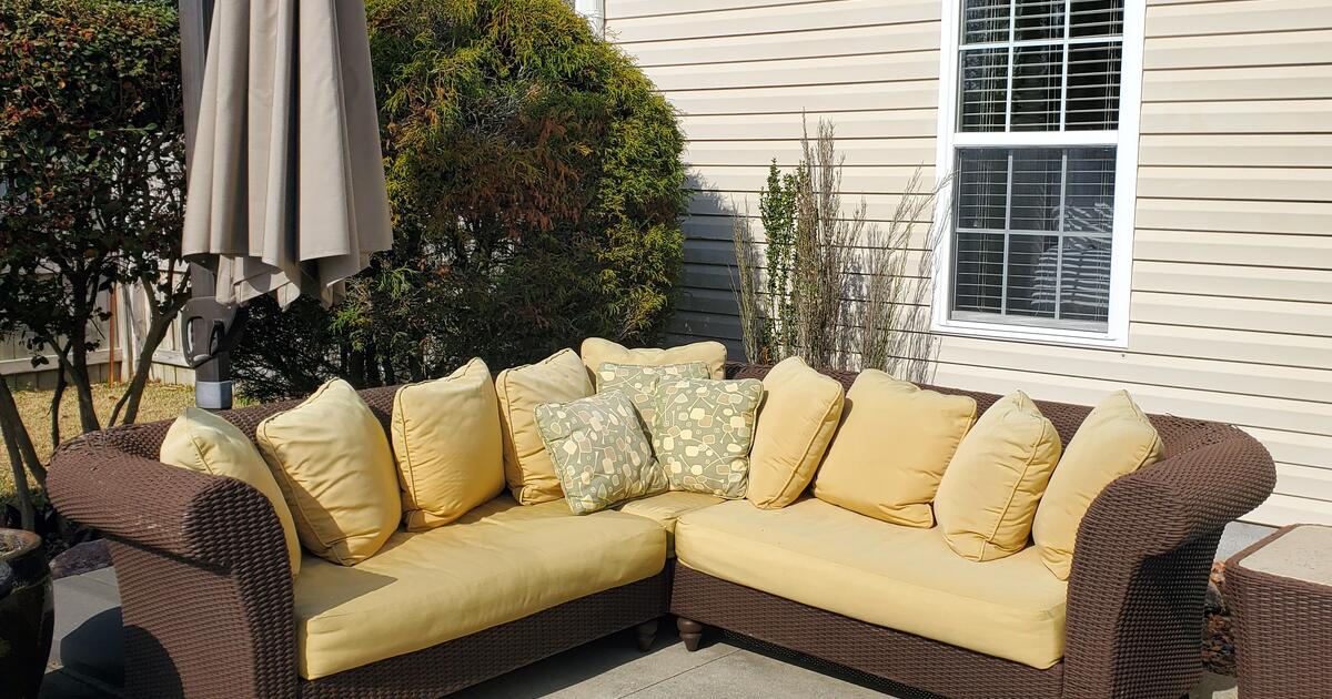 Patio FurnitureSunbrella for 100 in Wilmington, NC For Sale & Free