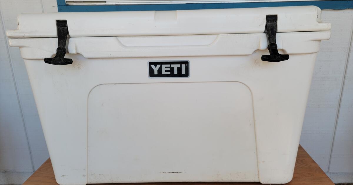 Yeti 105 cooler for 300 in Yuma, AZ For Sale & Free — Nextdoor