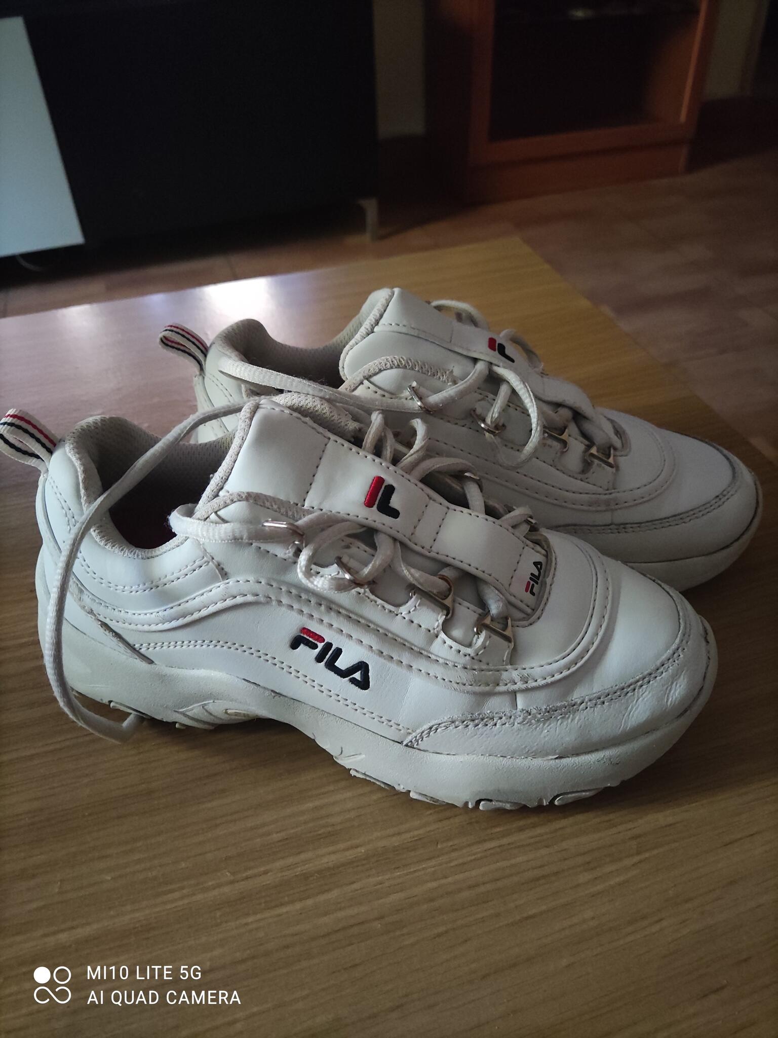 fila badminton shoes