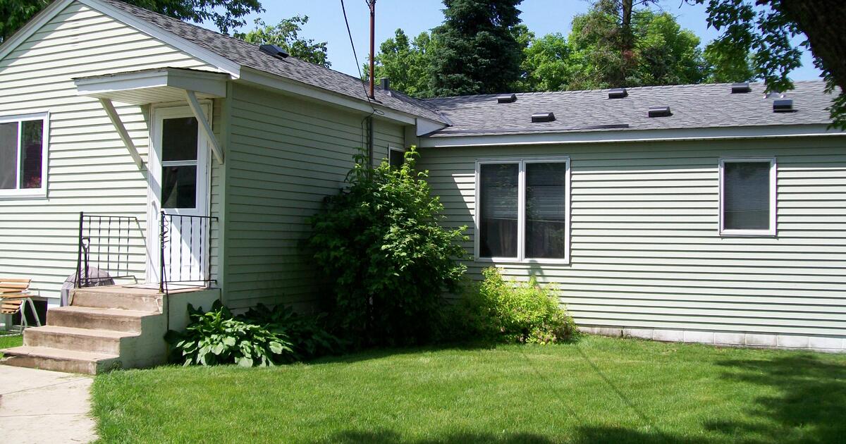 3 bedroom home for rent in Bayport for 2300 in Bayport, MN For Sale