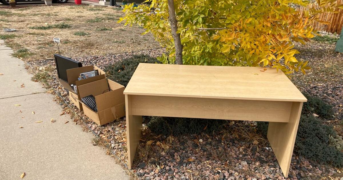 Curb Alert - Free Stuff for Free in Arvada, CO | Finds — Nextdoor