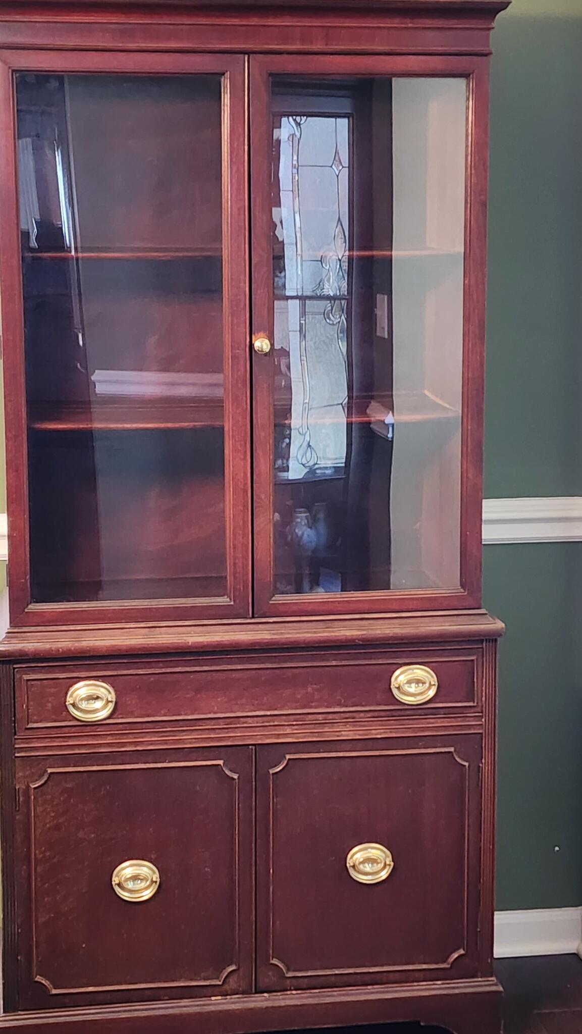 Antique Hutch/Cabinet for $180 in Florence, KY | For Sale & Free — Nextdoor