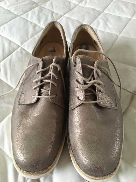 Clarks Shoe 6.5 For £13 In Stockport, Engl& | Finds —