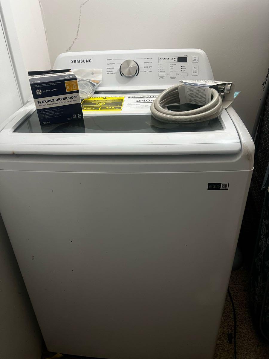 Samsung washer/dryer(white) for 805 in Memphis, TN For Sale & Free