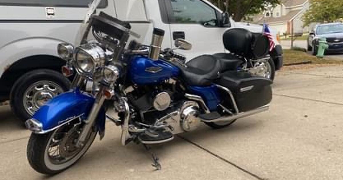2007 Harley Davidson Road King Classic for 7444 in Indianapolis, IN