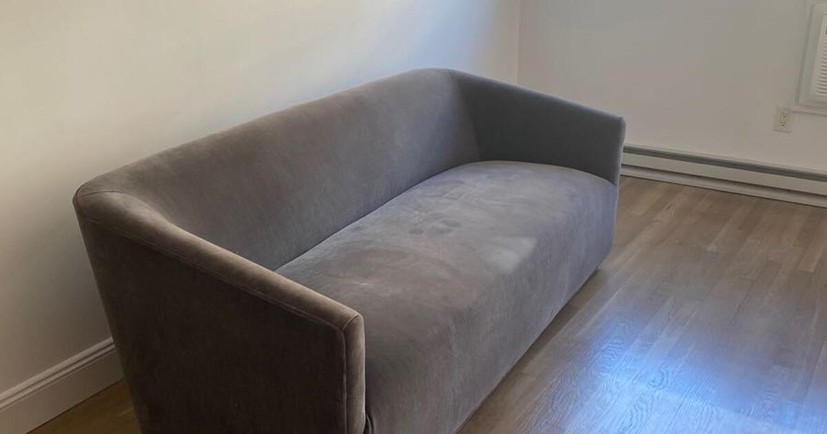 Restoration hardware couch for 700 in Stamford, CT For Sale & Free