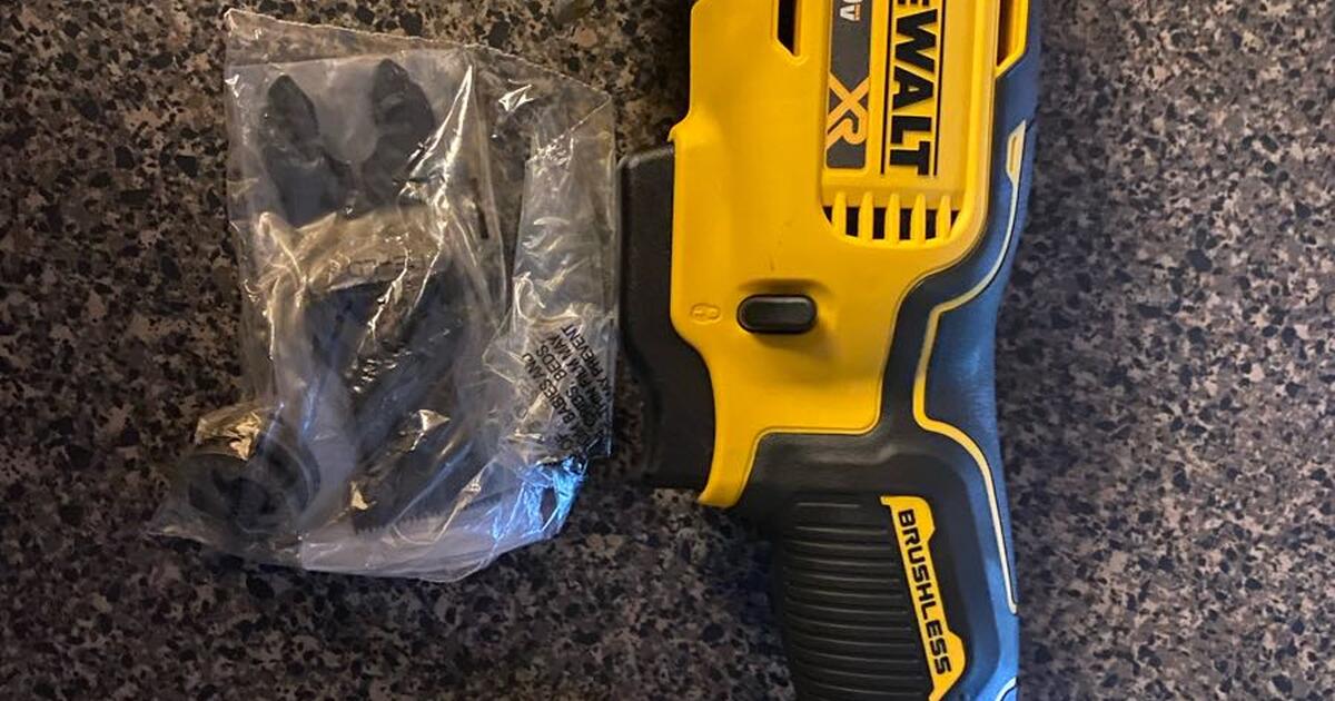 Dewalt Xr multi tool for 100 in Thornton, CO Finds — Nextdoor