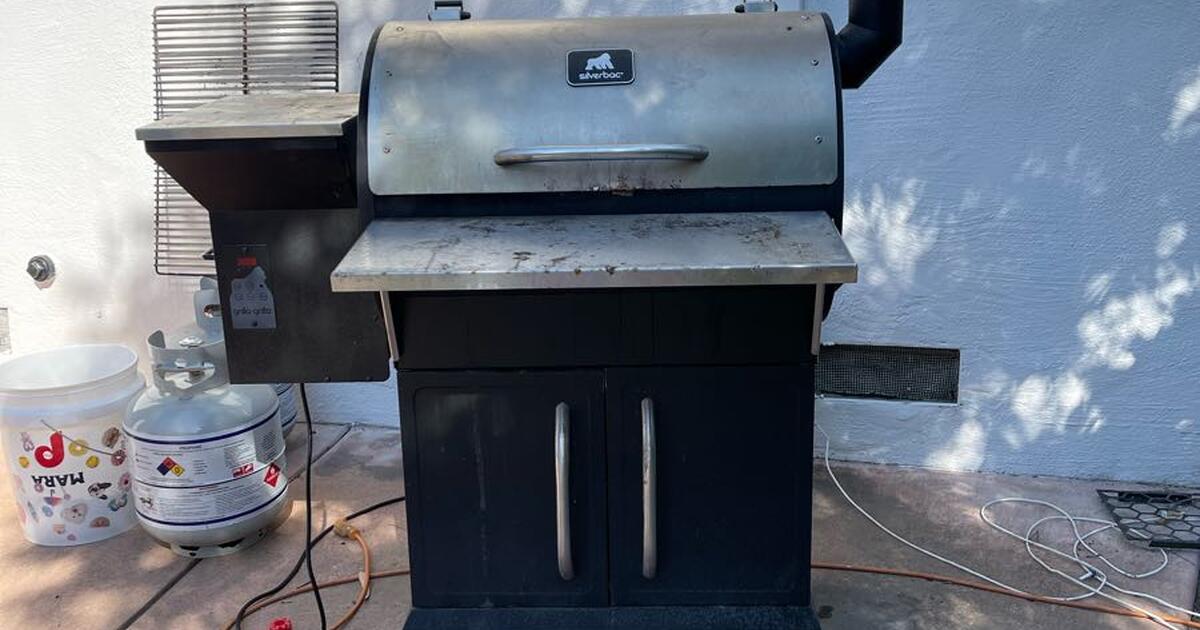 FREE Grilla Grills Silverbac Pellet Grill Smoker for Free in Walnut