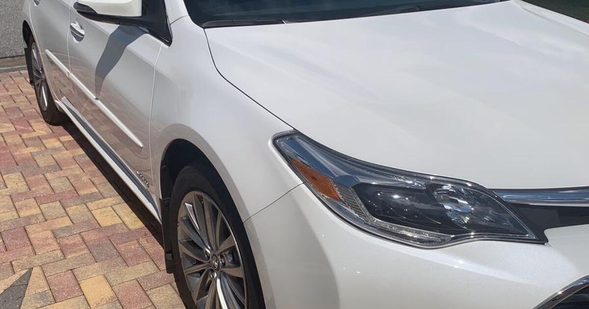 2017 Toyota Avalon Hybrid, LOW Mileage - Always Garage kept - LIKE NEW ...