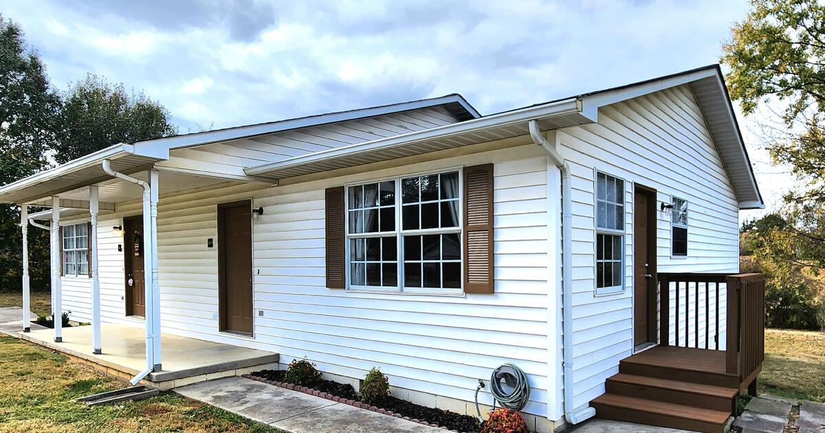 Duplex for rent in Maryville 109 Wooddale St. for 1350 in Maryville