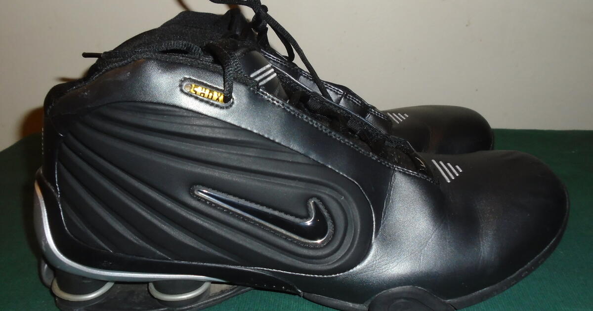 Nike shox limitless hotsell