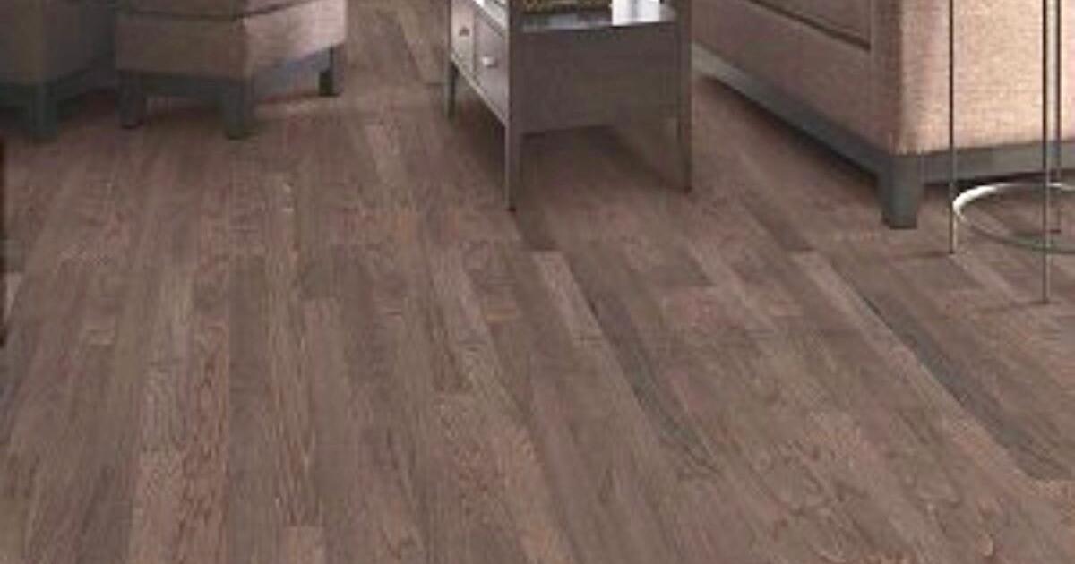 Beautiful hardwood flooring for 250 in Des Moines, IA For Sale