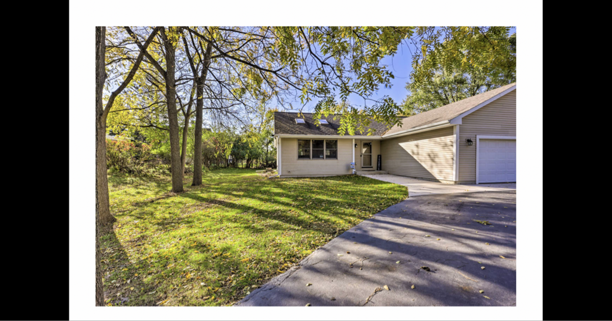 Beautiful Pewaukee Home for Rent in Pewaukee, WI Finds — Nextdoor