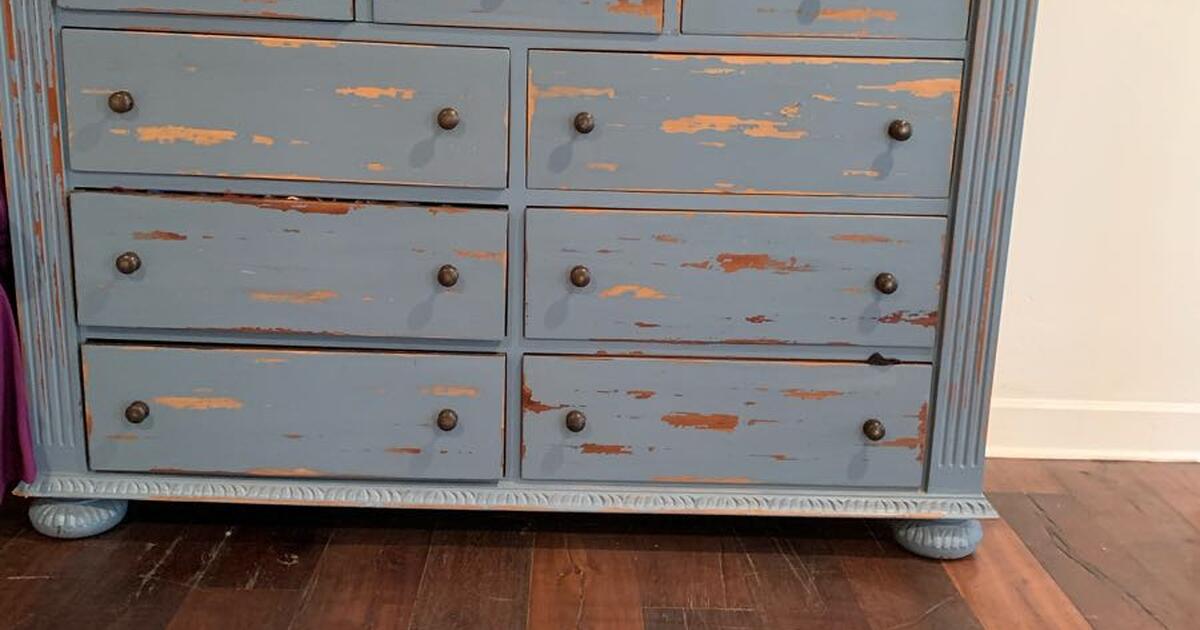 Christian street furniture dresser for 210 in Baton Rouge, LA For