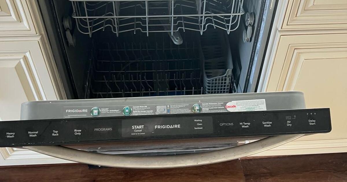 Free Stainless Steel Kitchen Aid Dishwasher for Free in Kingwood, TX Finds — Nextdoor