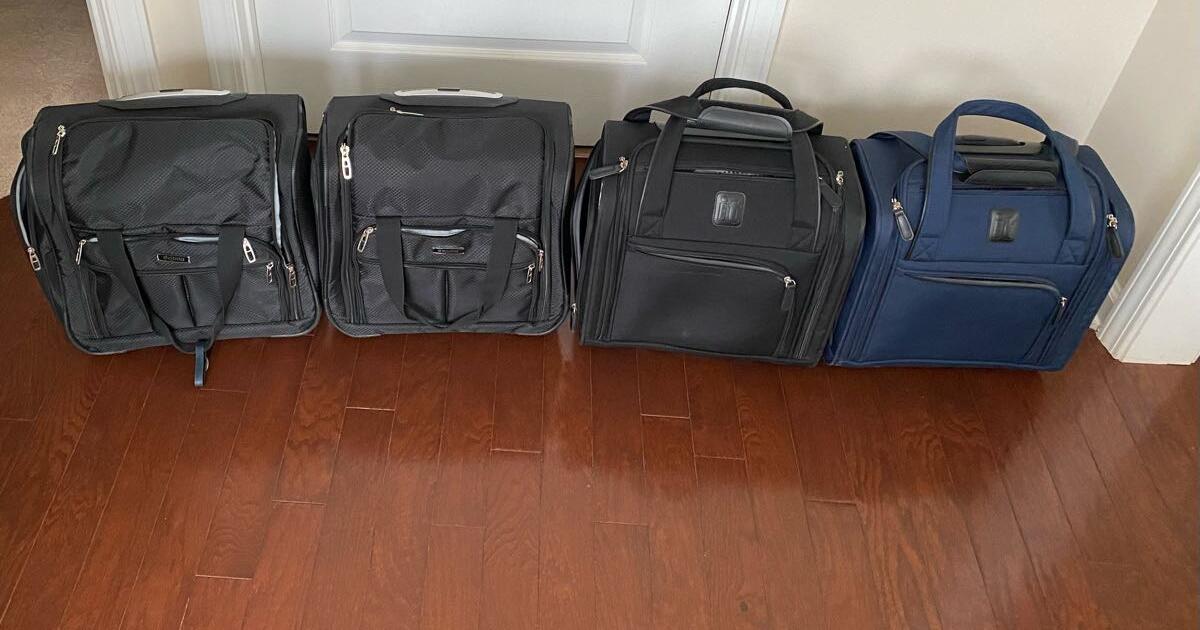 Under seat carry on luggage. for 25 in Greensboro, GA For Sale