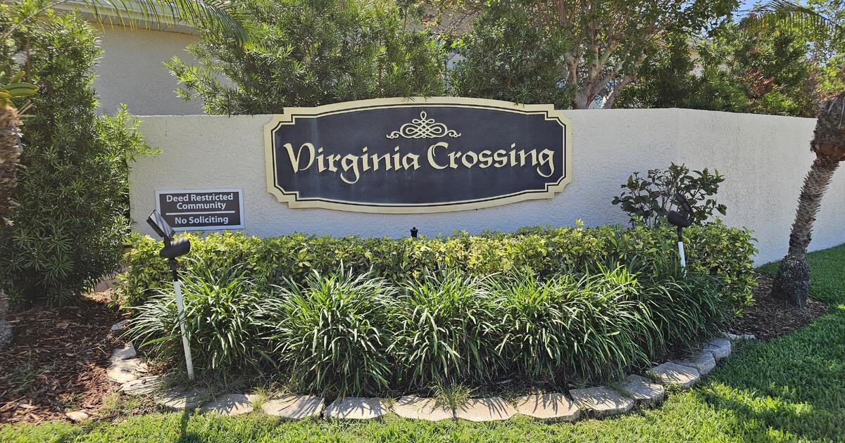 Virginia Crossing Community Garage Sale for 1 in Dunedin, FL For