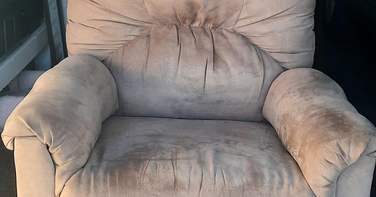 Recliners for Free in Lexington, KY For Sale & Free — Nextdoor