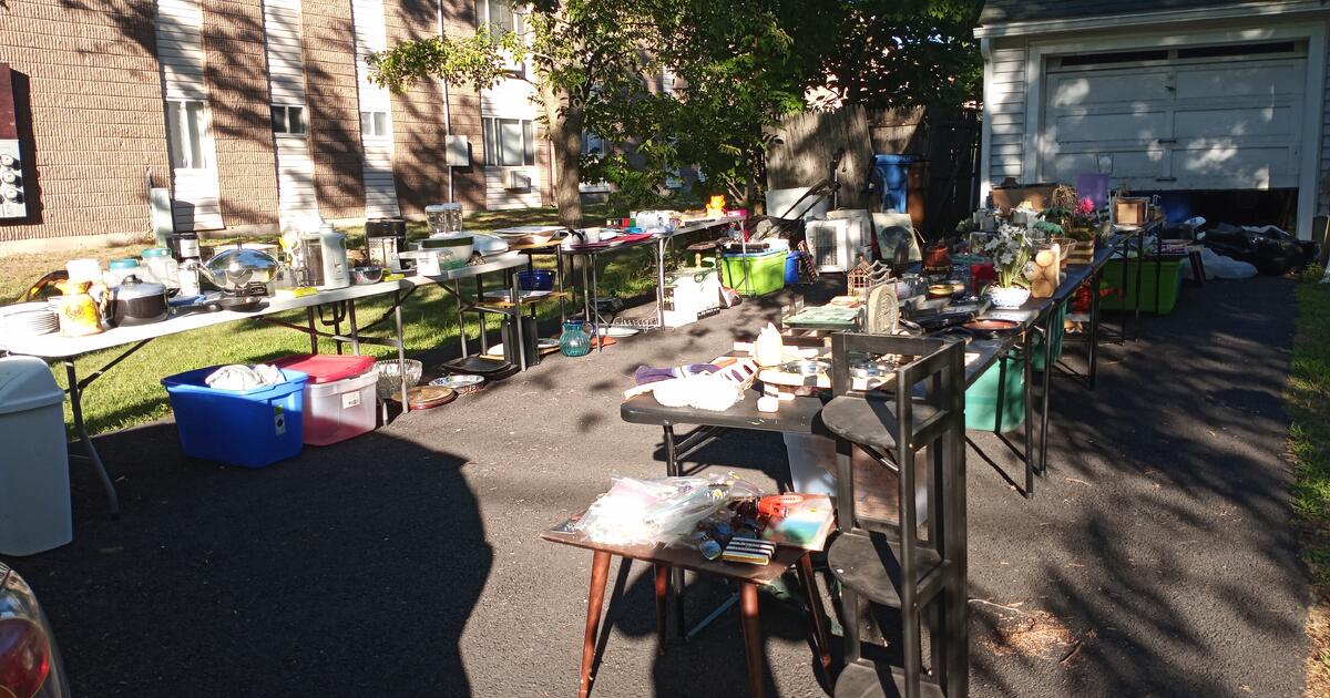 The yardsaler is having a yard sale! This is the one you’ve been