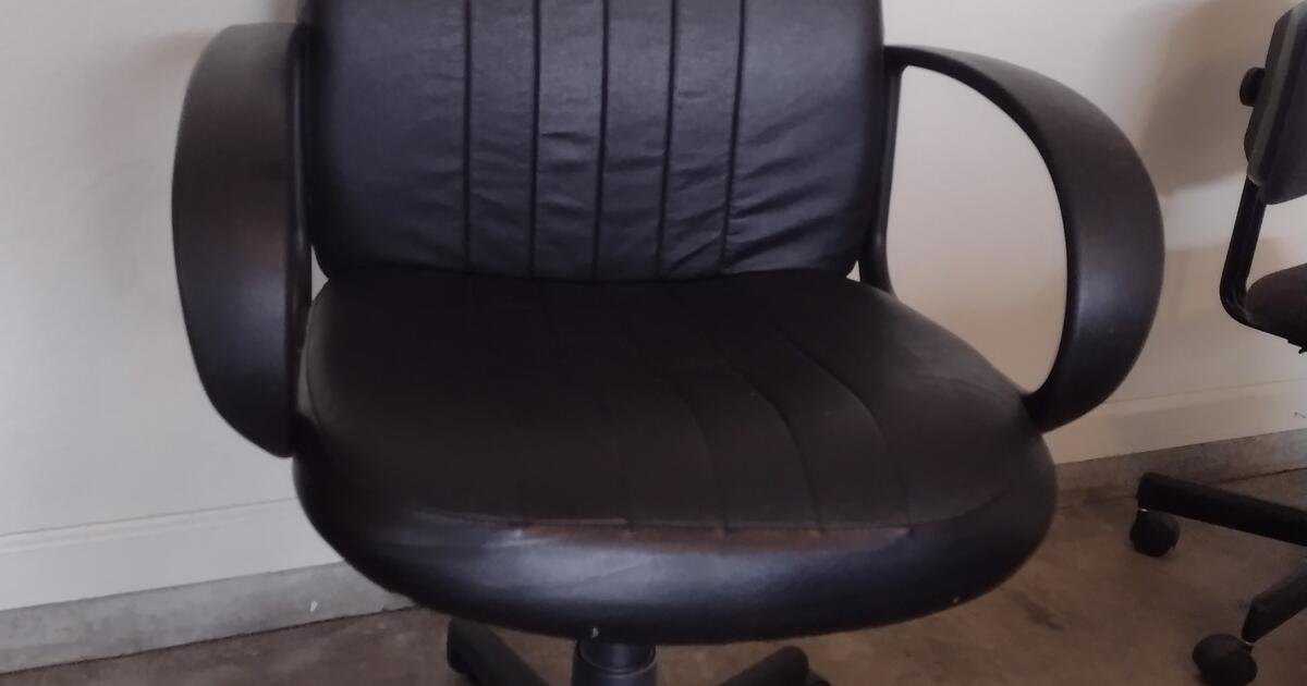 Office chair for 25 in Tucson, AZ For Sale & Free — Nextdoor