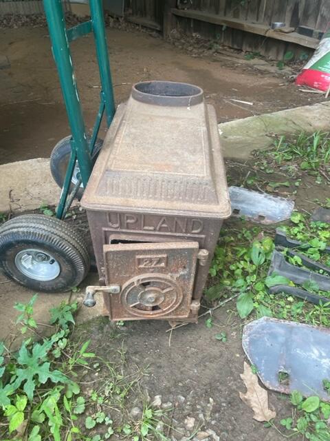Uplu0026 27 Cast Iron Wood Stove For $500 In Reva, VA | For Sale u0026 Free —  Nextdoor