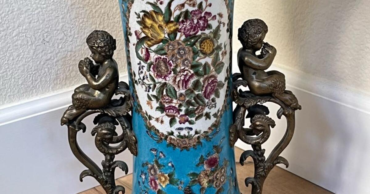 Wong Lee 1895 Porcelain and Bronze Vase in a rare Turquoise - was $485 ...