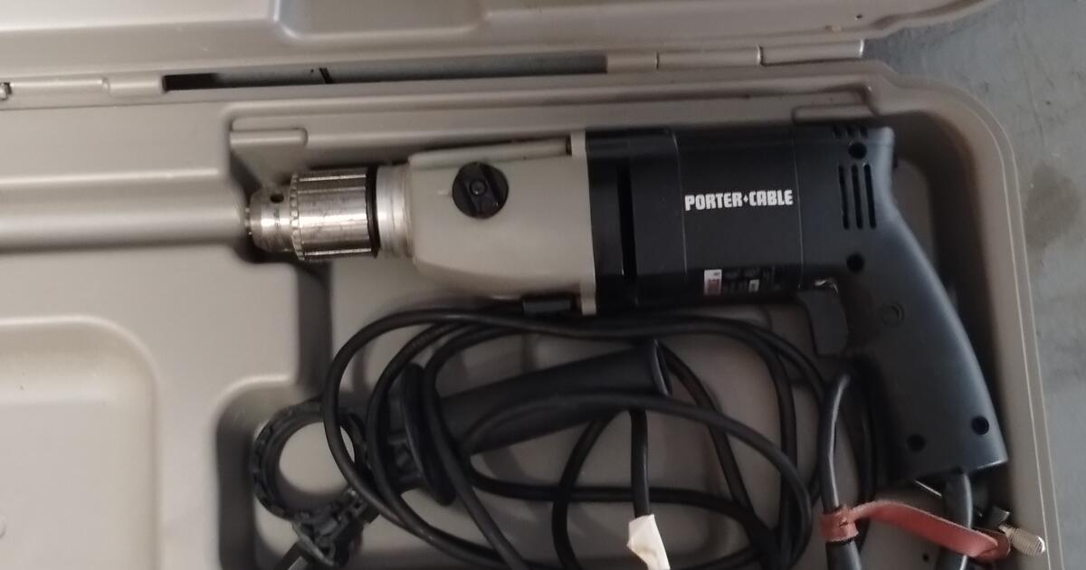 Garage Sale on 03/31 and 04/01 from 0800am to 0200pm at Hammock Oak