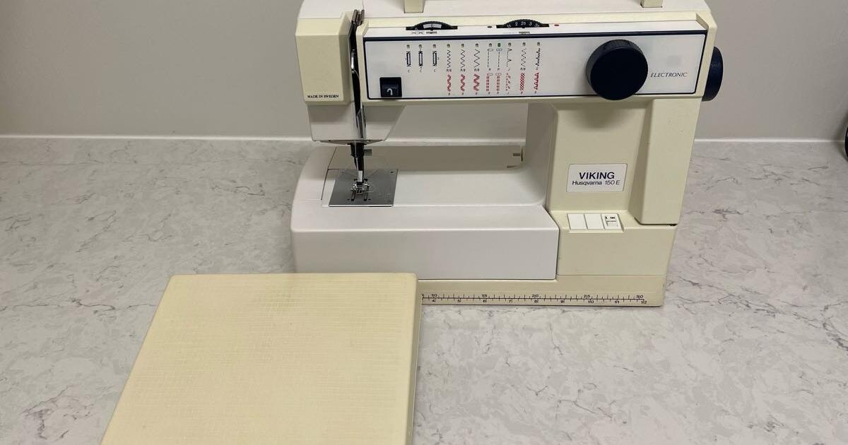 Viking Sewing Machine for Free in Naples, FL For Sale & Free — Nextdoor